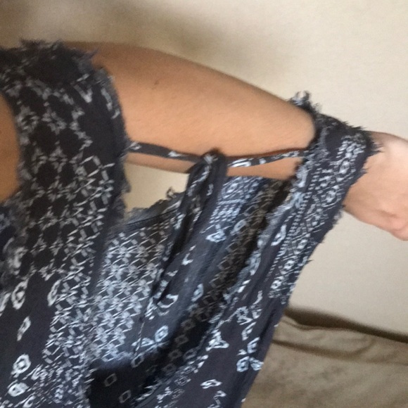 Grey & White Dress - Picture 5 of 5